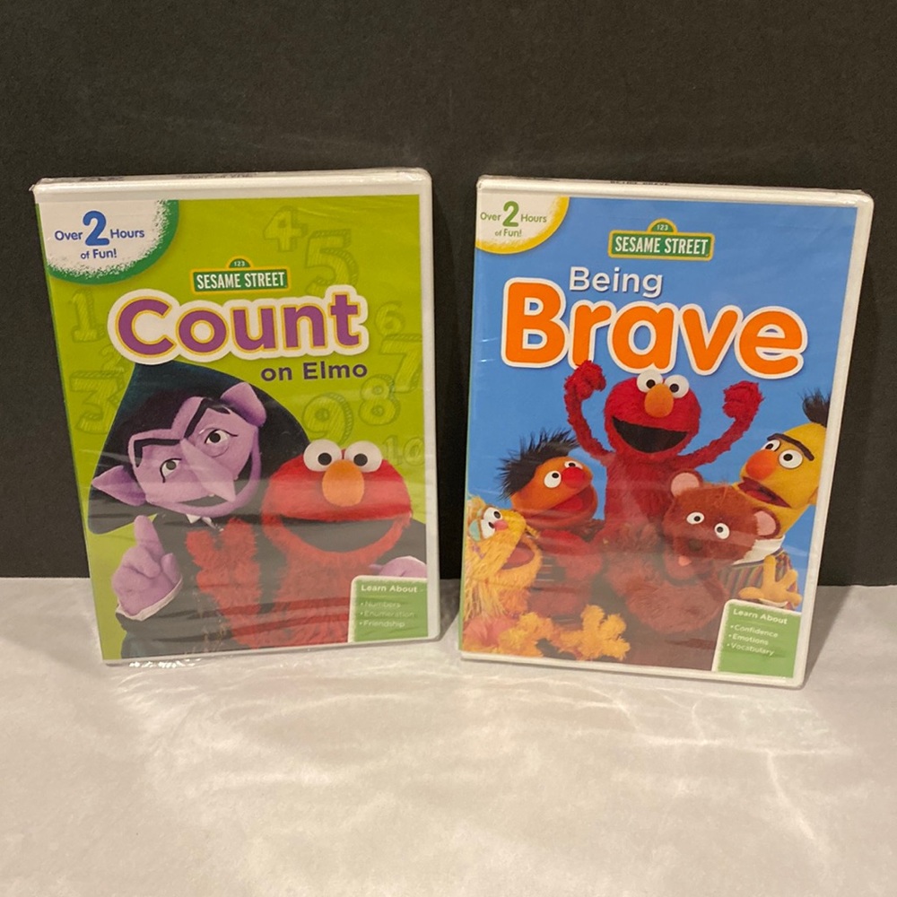 SESAME STREET “COUNT on Elmo” & “Being Brave” DVD’s NEW